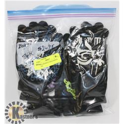 8PK YOUTH/ADULT HALLOWEEN GLOVES.
