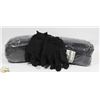 Image 1 : 2 BUNDLES OF COATED GLOVES.