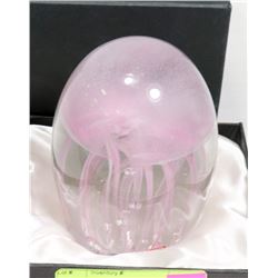 EDINBURGH GLOW IN THE DARK GLASS JELLY FISH