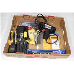 BOX WITH 3 IN 1 STUD DETECTOR, 3/8" DRILL, 6PC