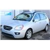 Image 3 : 2008 KIA RONDO EX