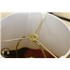 Image 2 : 28" TABLE LAMP WITH GOLD BASE