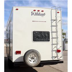 2010 FOREST RIVER WILDCAT 31FT F31 FIFTH WHEEL