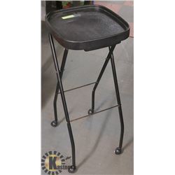 FOLDING HAIRDRESSERS UTILITY TABLE