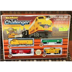 BACHMANN "THE CHALLENGER" ELECTRIC TRAIN SET