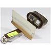 Image 2 : ANTIQUE STEREOSCOPE VIEWER