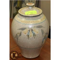 POTTERY LIDDED CONTAINER