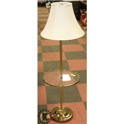 BRASS STYLE FLOOR LAMP WITH TABLE.