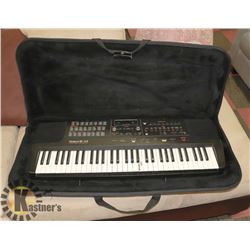 ROLAND E14 INTELLIGENT KEYBOARD + CASE