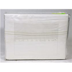 NEW WHITE SHEET SET