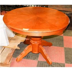ROUND WOOD PEDESTAL KITCHEN TABLE (42"X30").