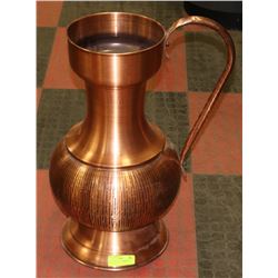 LARGE VINTAGE COPPER FLOOR VASE.