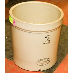 MEDALTA 2 GALLON CROCK.