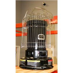 KEROWORLD 2404B KEROSENE HEATER.