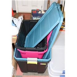 LOT OF PLASTIC TOTES & LIDS.