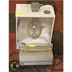 HD COMMERICAL 1000W LIGHT WITH BALLAST