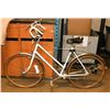Image 1 : WHITE SABRE BIKE 26"