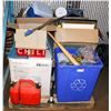 Image 1 : PALLET OF ASSORTED ITEMS