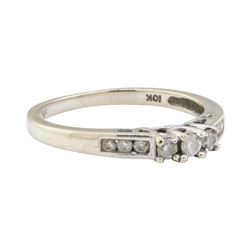 0.20 ctw Diamond Ring - 10KT White Gold