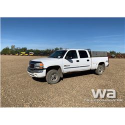 2004 GMC SIERRA SLT CREW CAB PICK UP
