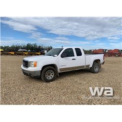 2008 GMC SIERRA E-CAB PICKUP