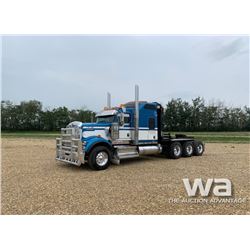 2015 KENWORTH W900 HEAVY HAUL TRUCK