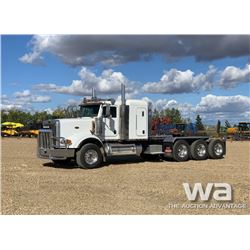 2007 PETERBILT 357 TRI-DRIVE TRUCK