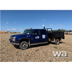 2003 CHEVROLET 3500 CREWCAB FLATDECK TRUCK