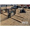 Image 2 : SKID STEER PALLET FORKS