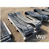 Image 1 : BOBCAT 17" SKID STEER TRACKS