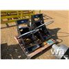 Image 2 : (2) PIPE 90 HOLDERS