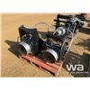 Image 3 : (2) PIPE 90 HOLDERS