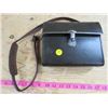 Image 2 : BINOCULAR AND CASE