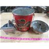 Image 1 : LOT INCLUDING A BURNS LARD BUCKET, CAKE PAN, JUICER