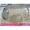 Image 3 : LOT OF 2- 128 OUNCE JARS WITH LIDS