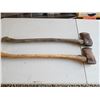 Image 2 : PAIR OF 3 FOOT AXES