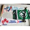 Image 1 : PAIR OF VINTAGE PENNANTS WITH PAIR OF ROUGHRIDER WINDOW FLAGS (UNUSED)