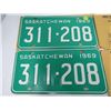 Image 2 : LOT OF 3 PAIR OF 1969 SASK. LICENSE PLATES - NOS