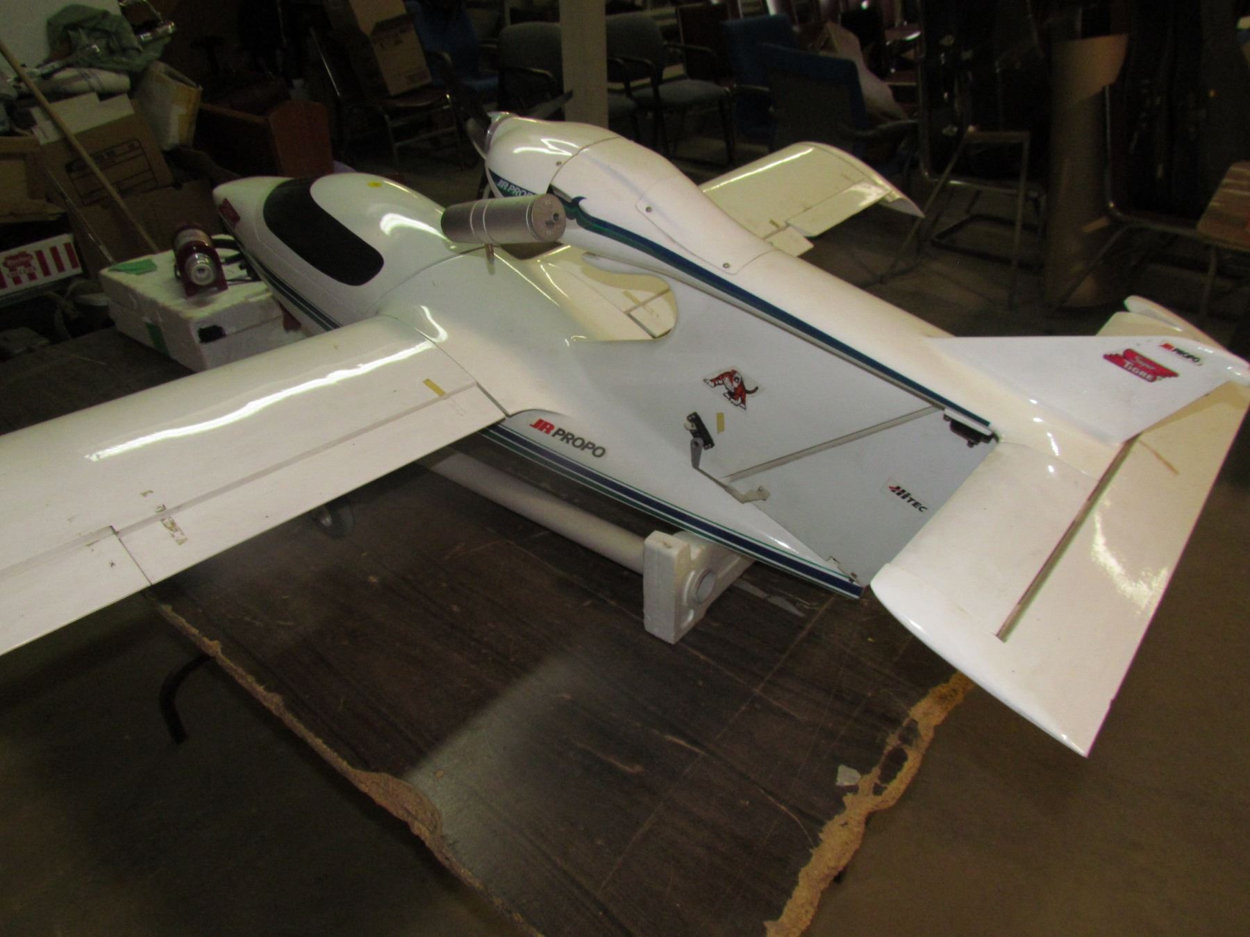 REMOTE CONTROL AIRPLANE (SEA WING) 71" WING SPAN C/W MANUAL