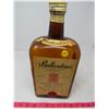 Image 1 : BALLANTINES FINEST SCOTCH WHISKEY (THE LATE QUEEN VICTORIA) *133 OUNCES*