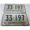 Image 3 : LOT OF 7 LICENSE PLATES (1971, 74, 76, 76, 76, 2 X 33-197, 1976) *SASK*
