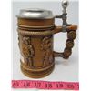 Image 1 : BROWN TANKARD STEIN WITH LID