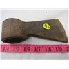 Image 1 : AXE HEAD (TOMAHAWK STYLE) *GEORGE SMITH AND SONS STYLE-HBC?*