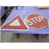 Image 1 : STOP AND YIELD SIGNS (ALUMINUM)