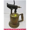 Image 8 : LOT INCLUDING TORCH, GRINDER, SPRAYER AND SPRAY JAR