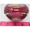 Image 2 : PAPERWEIGHT (CRYSTAL AND RED)