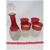 Image 1 : LOT OF 4 INDIANA GLASS CUPS AND 1 INDIANA GLASS WINE CARAFE (DECORATIVE)