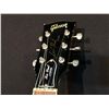 Image 2 : GIBSON LES PAUL CLASSIC/CUSTOM GUITAR, COMES WITH LOCKING GIBSON HARD SHELL CASE, ORIGINAL PICKUPS,