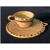 Image 4 : 5 PIECES OF KANAKA BAR NATIVE WOVEN DISHES: 2 TEACUPS, 2 SAUCERS AND PLATE