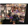 Image 2 : COLLECTION OF 15 VARIOUS NFL ITEMS INC. ACTION FIGURES, POP! FIGURINES AND MORE, MOST IN ORIGINAL